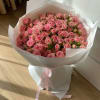 50 dark pink spray roses