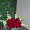 Elegant Floral Centerpiece &ndash; Perfect for Hallways &amp; Refined Spaces 
Add a