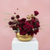 Noir Garden
Dark florals for the bold and beautiful. A dramatic arrangement that