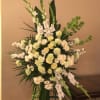 Standing floral spray with white and pale yellow flowers