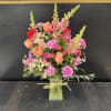Elegant springy bouquet 
