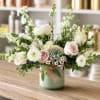 Soft, romantic, and naturally elegant, Notting Hill is a garden-style flower arrangement