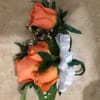 ...This Wrist corsage &amp; boutonni&egrave;re set is a great look for a