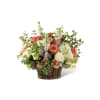  White and salmon roses made the eyes dance while surrounded by