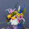 Cheerful design including orchids, roses, lilies... and nice accents.
STANDARD: FIRST PHOTO
DELUXE: SECOND