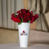 one the best handy flower arrangement you can buy for your lover.