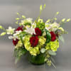 This combination of flowers Impowers  sophistication and elegance.