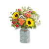 Like the splendor of a sunshine-filled day, our arrangement radiates happiness.This loose