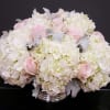 Beautiful Hudrengas and Roses never will be wrong for any occasion. 