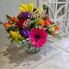 This beautiful bright mix happy birthday flowers will be great for any