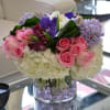 A simple, elegant and beautiful flower arrangement. Designed beautifully with pale pink
