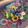 Make your own flower arrangements with your friends, at your own private