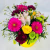 Send a smiley face arrangement to bright up someone&#039;s day. This smiley