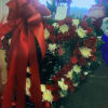 Bleeding hearts with roses and ribbons gets a message 