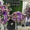 All roses and Lillys with filler flower