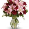 Lavish your loved one with luxuriant reds and pinks. A romantic anniversary