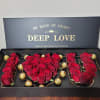 I love you box includes 25 roses. Colors of roses can be