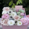 Gift box N.4 Sweet square box with flowers and macaroons
