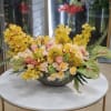 Mixed flower arrangement(any color of chocie)
