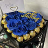 CORAZON HECHO CON ROSAS BLUE Y FERREROS