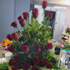 It is special because it has red rosas, the favorites of a