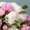 The Beretania Florist Jaimie Bouquet is a luxurious table top bouquet full