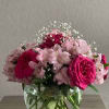 This simple rose bouquet is a perfect occasional gift with bright, joyful