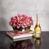  Delight in the captivating beauty of a modern floral creation featuring