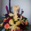 An elegantly unique expression of your deepest condolences, this mix includes fragrant