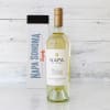 This Sauvignon Blanc opens with alluring aromas of tropical fruit, gooseberry, and