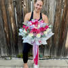 A symphony of premium flowers!

Hand picked fresh flowers, arranged in a modern