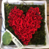 The ultimate flower gift of love, the Blomst LA Heart box -