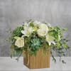 Natural elegance to celebrate any occasion! Like a flourishing garden, this gorgeous