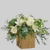Natural elegance to celebrate any occasion! Like a flourishing garden, this gorgeous