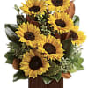 Show her she&#039;s golden with this sunny bouquet, and you can bet