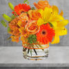 Send a sunny siesta someone&#039;s way with this chic summer bouquet! Warm
