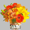 Send a sunny siesta someone&#039;s way with this chic summer bouquet! Warm