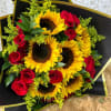 rosas rojas 12 rosas y girasoles 