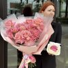 Set of French roses and bento cake.
The best combination in a gift