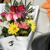 Este bouquet de colores demuestra el agradecimiento por una invitaci&oacute;n 