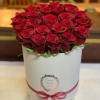  ECUADORIAN ROSES IN A HAT BOX by HEART 2 HEART