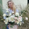 Light, airy boho boho bouquet.

▪️ Delivery to their door
Each bouquet is unique