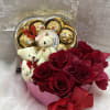 Arrangement especially for lovers based on heart with red roses (you can