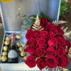 Oscar, the limited version is a gift box with flowers. The decorations