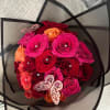 Mix color roses bouquet that will be wrapped in black with rhinestone