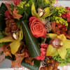 Gorgeous customized hand tied bouquets , an amazing combination of colors 