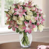 A romantic gift like this one is always appreciated. An eye-catching display