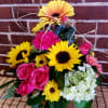 This is an upgraded version of one of our most popular bouquets.
Flowers