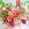 Straight-up gorgeous. Think soft pinks, lush greens, and that effortless &ldquo;I woke