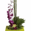 It&#039;s artistic arrangements like this one that make flowers such an integral